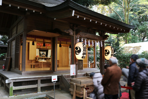 Okunitama Jinja Shrine “Tori no Ichi” (Otori Shrine Annual Festival)