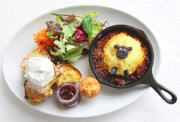 Shaun the Sheep Farm Cafe with Sunday Brunch